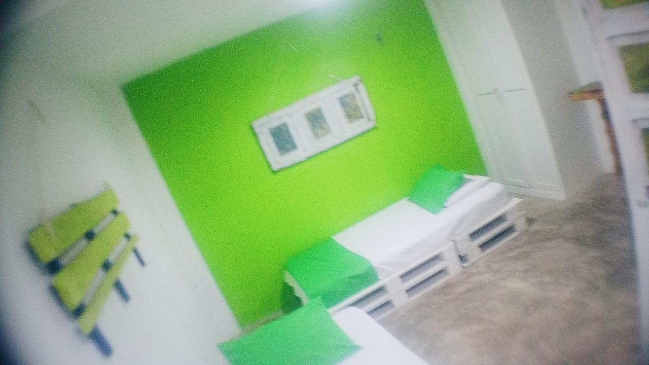 Quillahost Guesthouse Barranquilla  Bagian luar foto