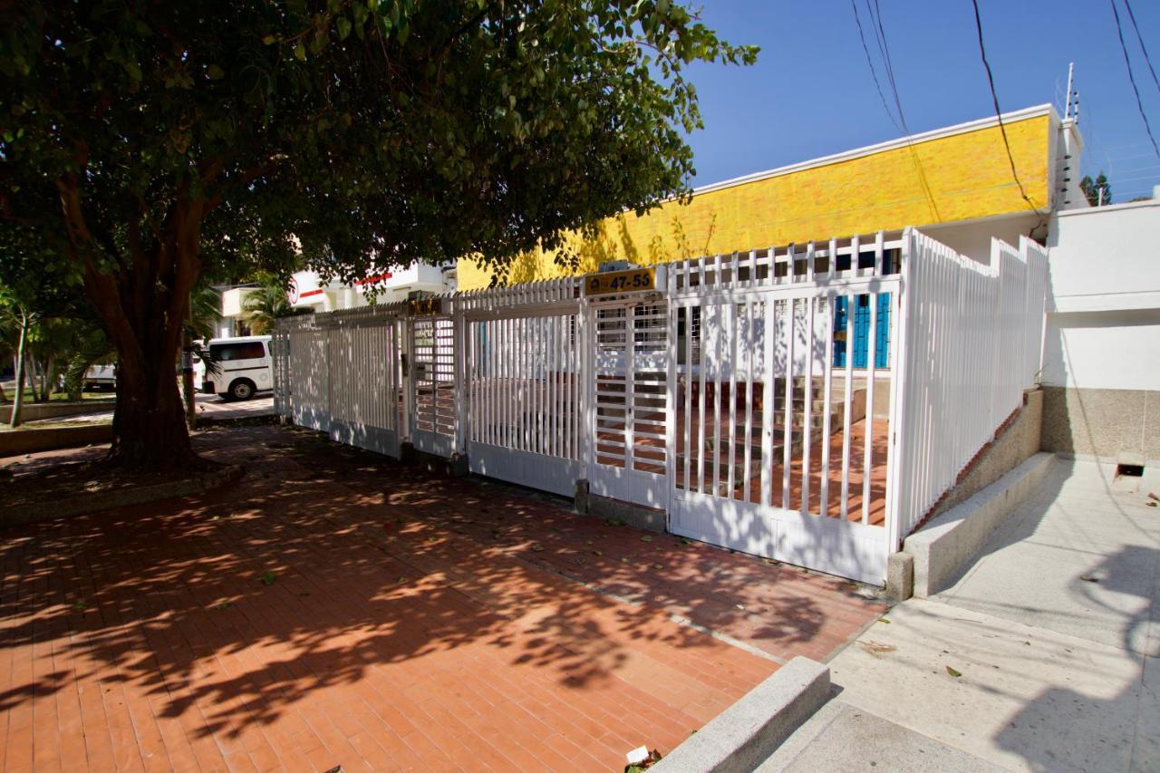 Quillahost Guesthouse Barranquilla  Bagian luar foto