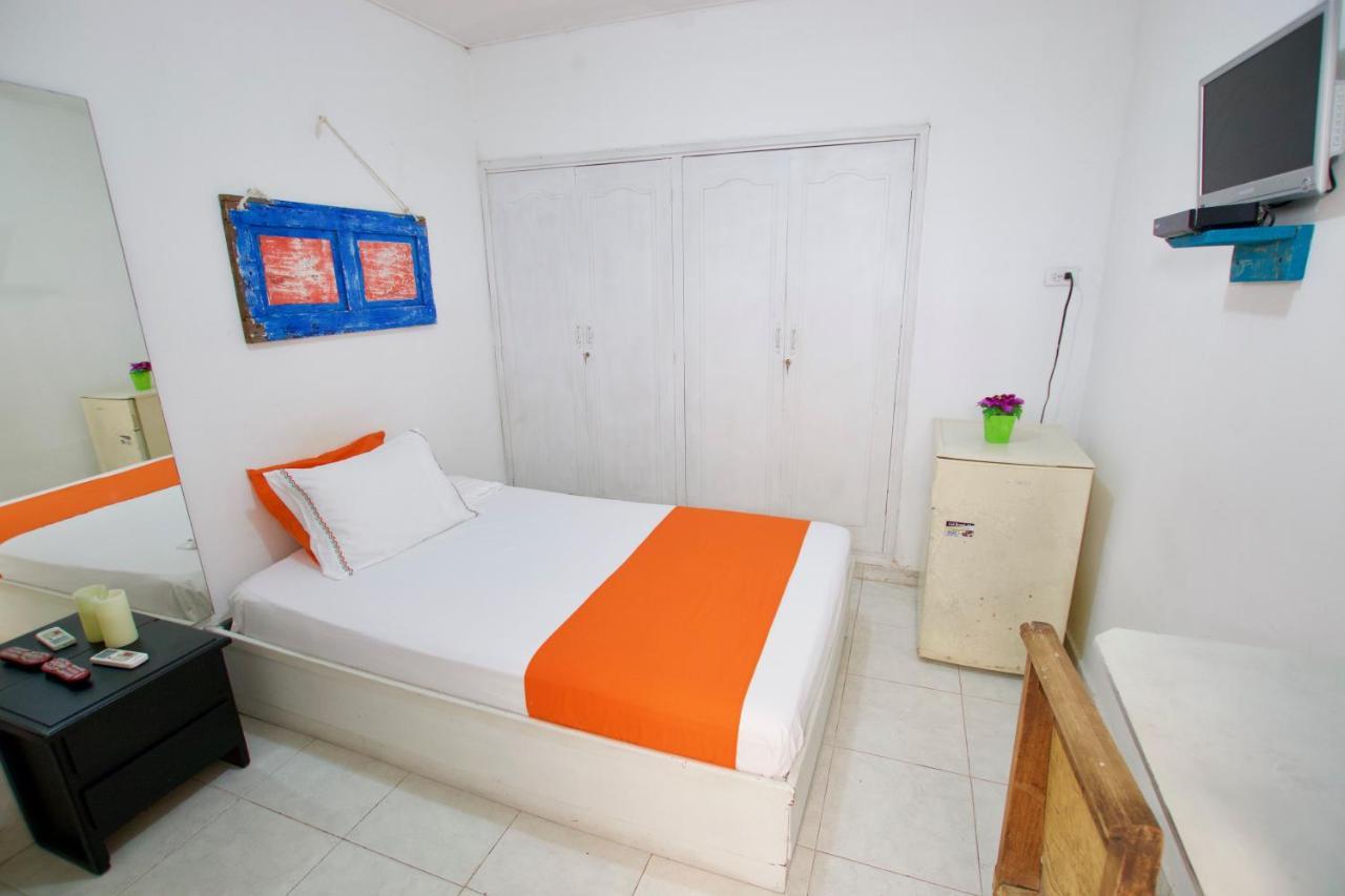 Quillahost Guesthouse Barranquilla  Bagian luar foto