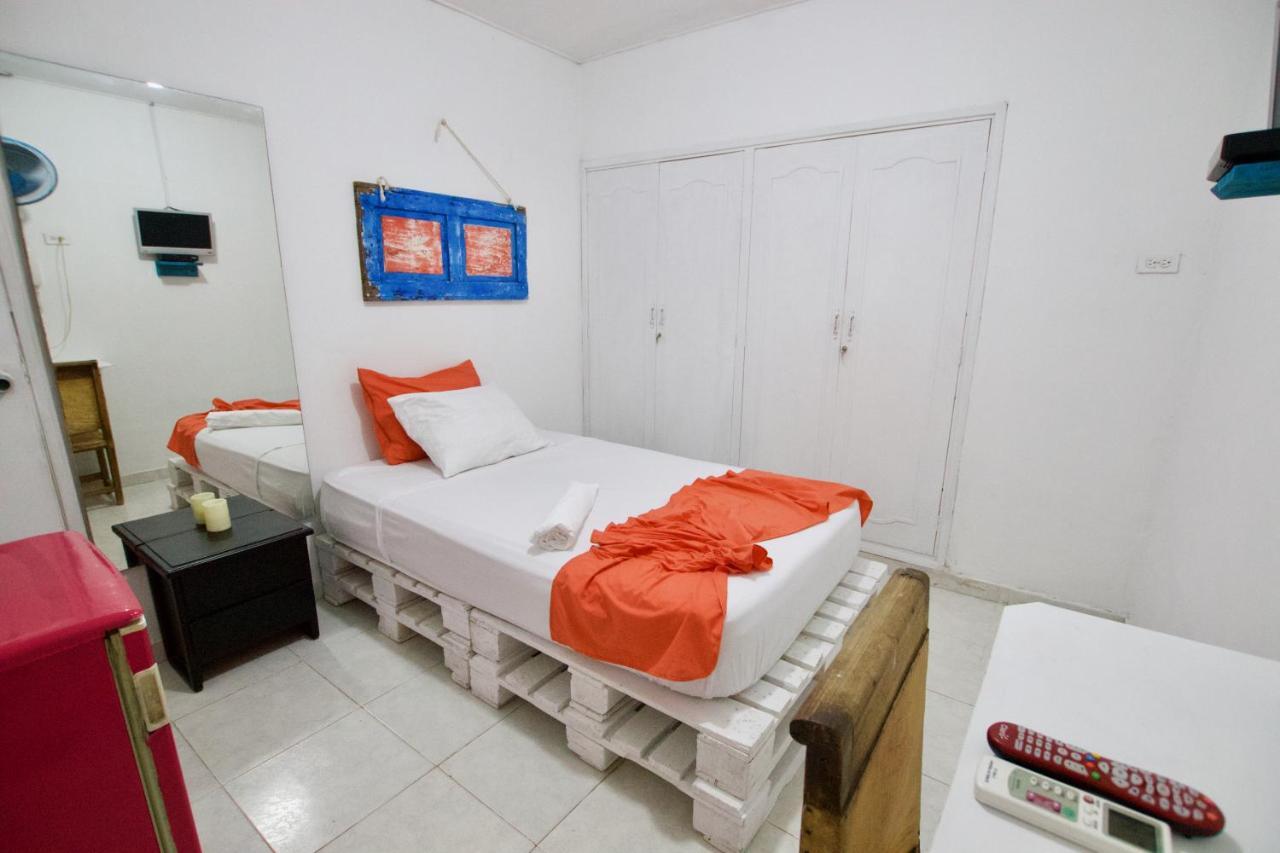 Quillahost Guesthouse Barranquilla  Bagian luar foto