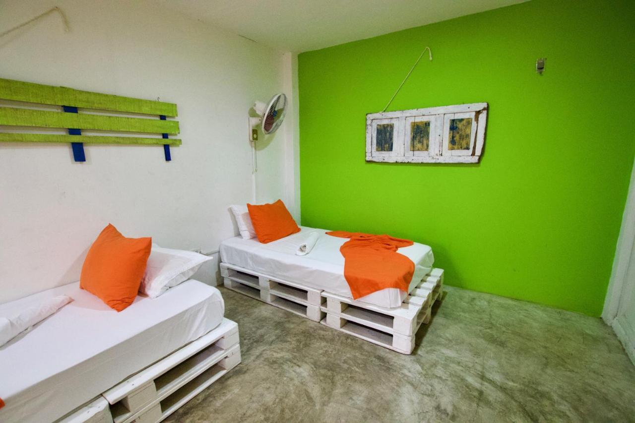 Quillahost Guesthouse Barranquilla  Bagian luar foto