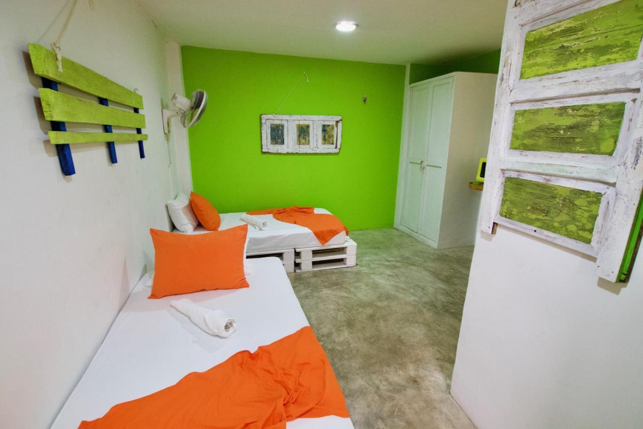 Quillahost Guesthouse Barranquilla  Bagian luar foto